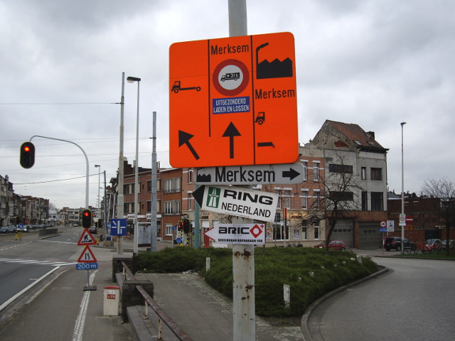 IMGP2920n129ringbordje