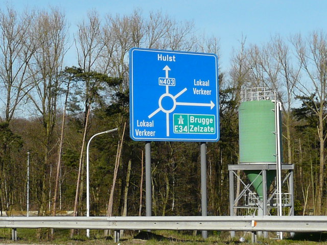 P1040244n403