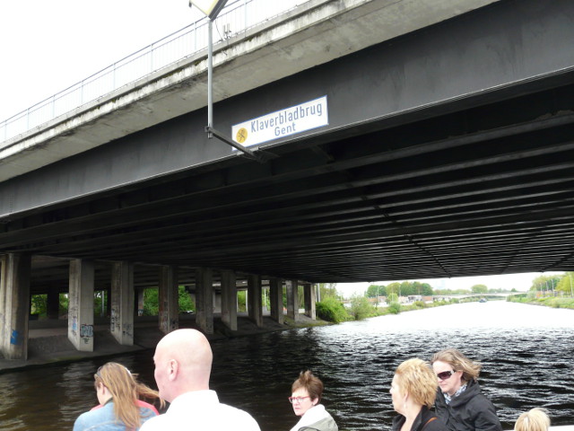 P1050522r4hoezoklaverblad