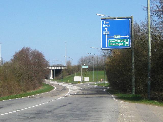 2251n674