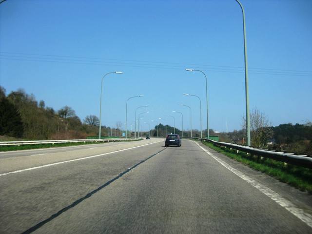 2258n633d