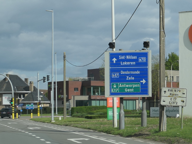 P1270217n47n70