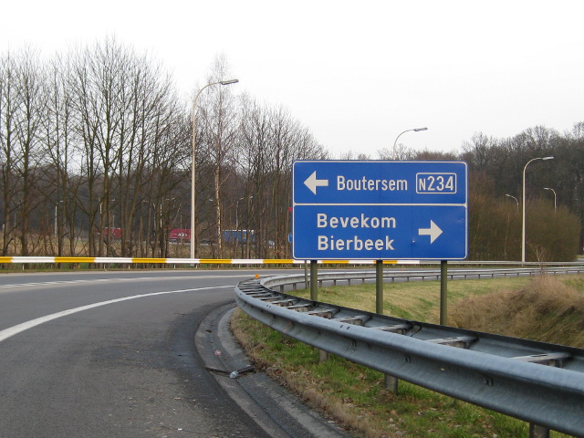 f0029n234