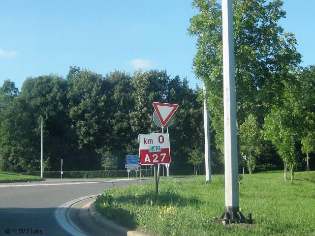 0120a27e42battice