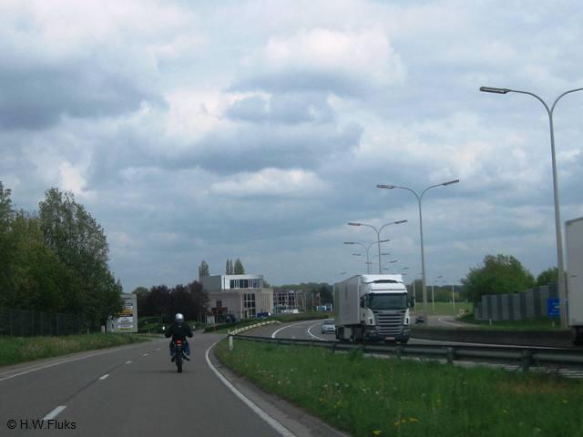 7368n9ezellik