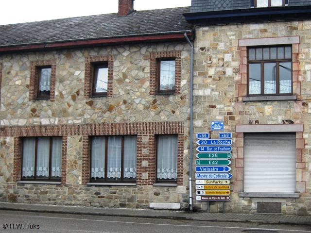 7846n89n68salmchateau