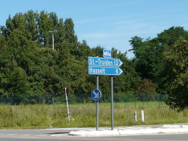 P1260903n80a
