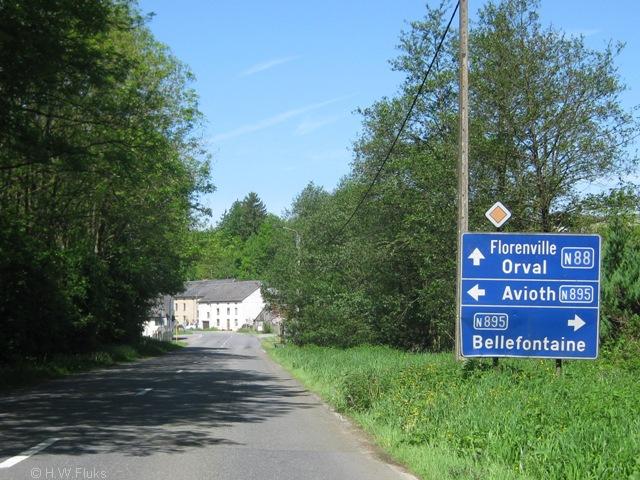 at015n895n88