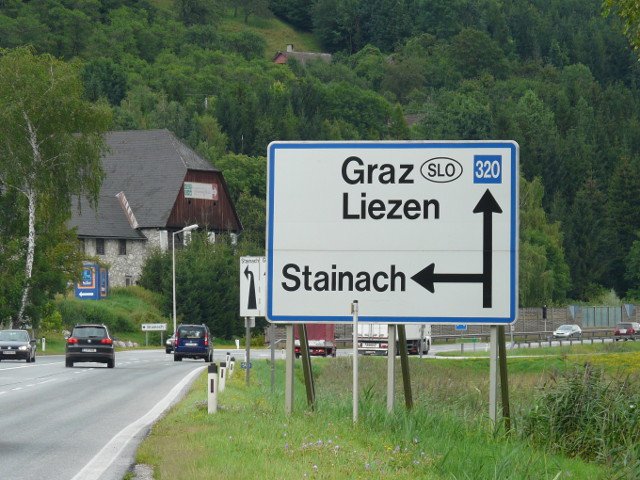 P1260234x320