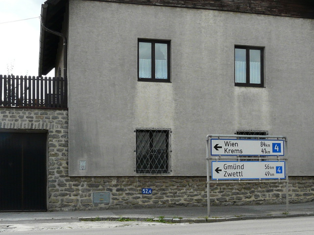 P1260468x4