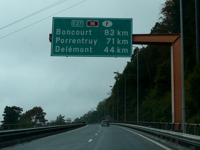 P1110053a16e27