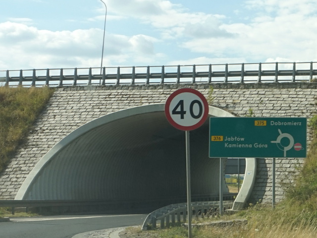 DSC01489x375x376