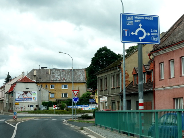 DSC01015x268x270