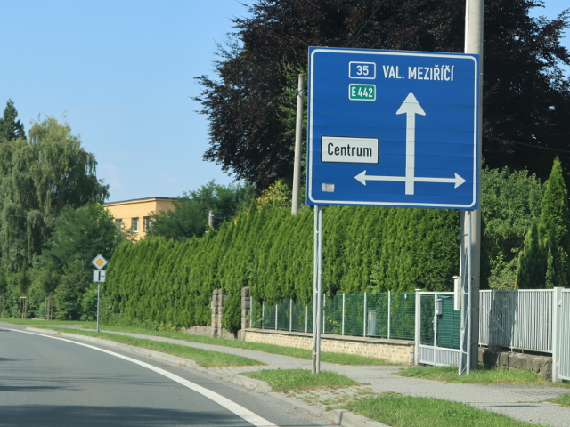 IMG_3042x35e442
