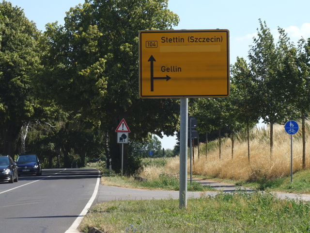 DSC00813b104