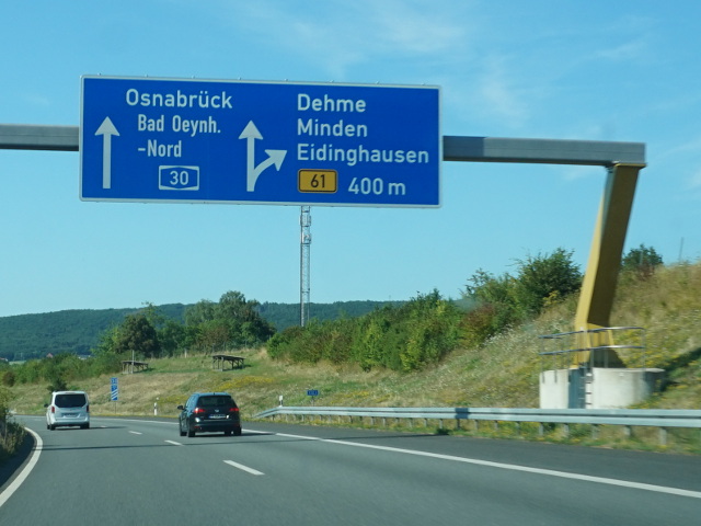 DSC01636a30b61