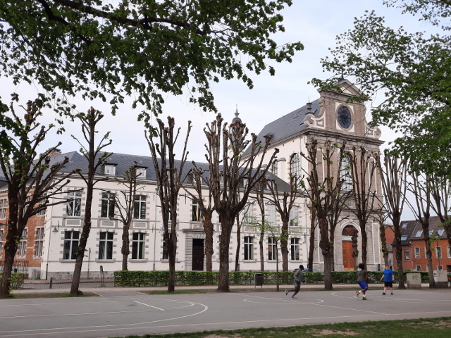 20220419_200244mons