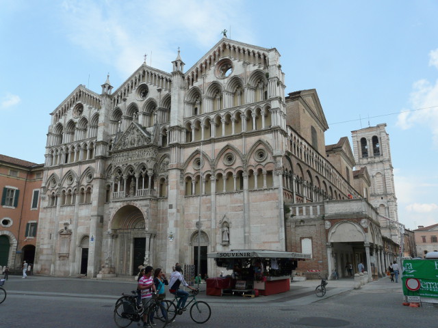 P1060725ferrara