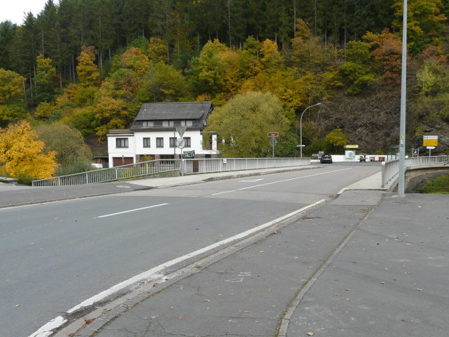 P1200273n10b