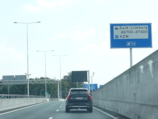 DSC00390a2zx55