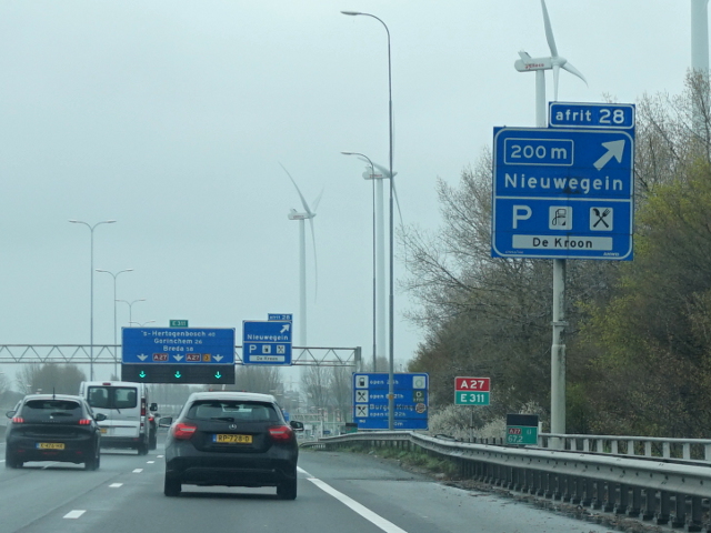 DSC03765a27z