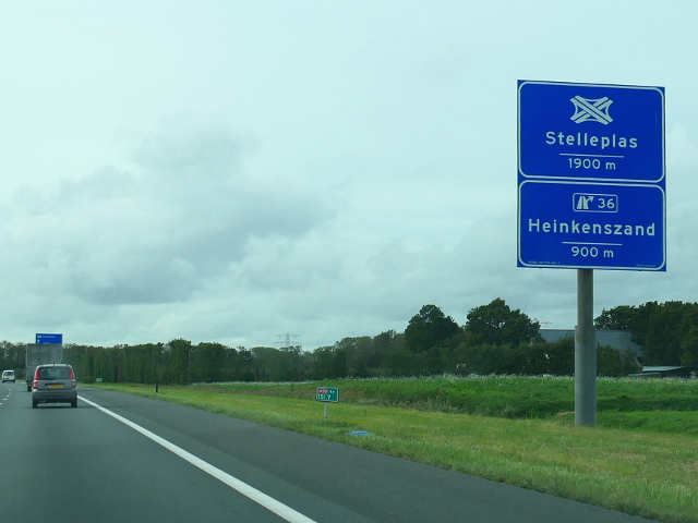 P1160247a58wx36
