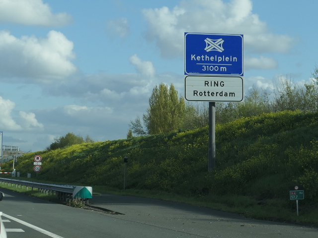 P1020232a4zkethel
