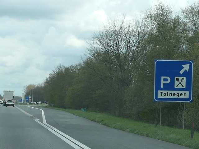 P1020509a1otolnegen