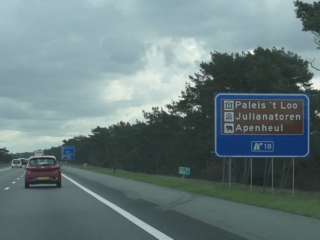 P1020516a1ox18