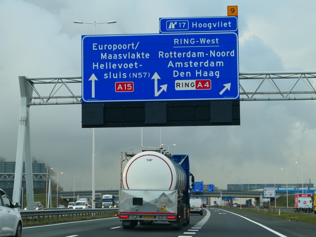 P1200645a15wbenelux