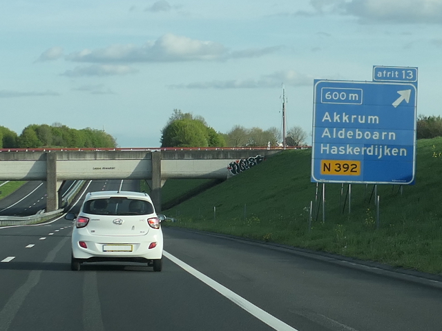 P1030113a32zx13
