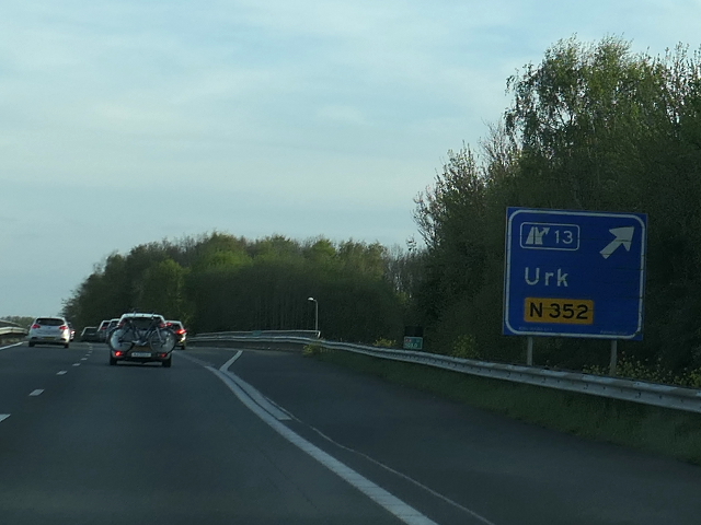 P1030166a6zx13