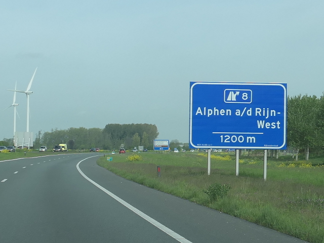 P1030599n11wx8