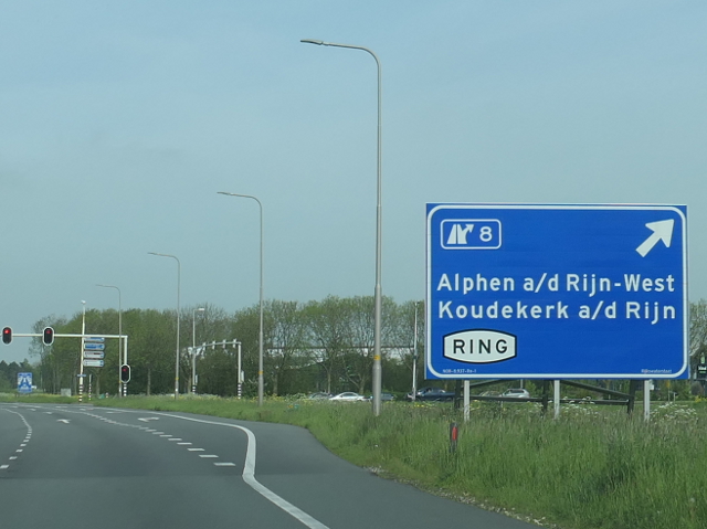 P1030602n11wx8