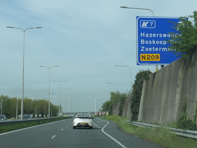 P1030606n11wx7