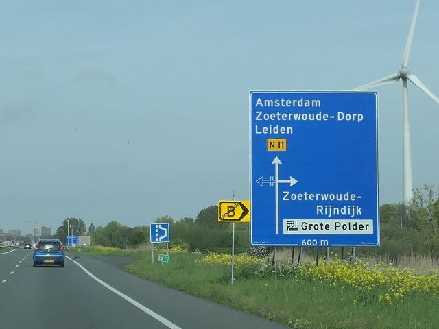 P1030608n11wx6