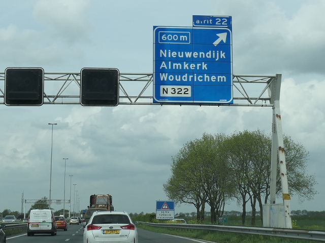 P1030806a27nx22
