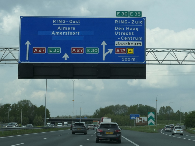 P1030844a27nlunetten