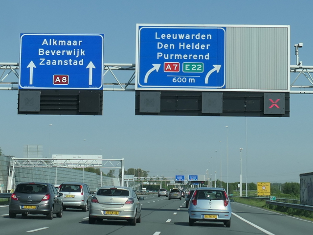 P1040574a8nzaandam