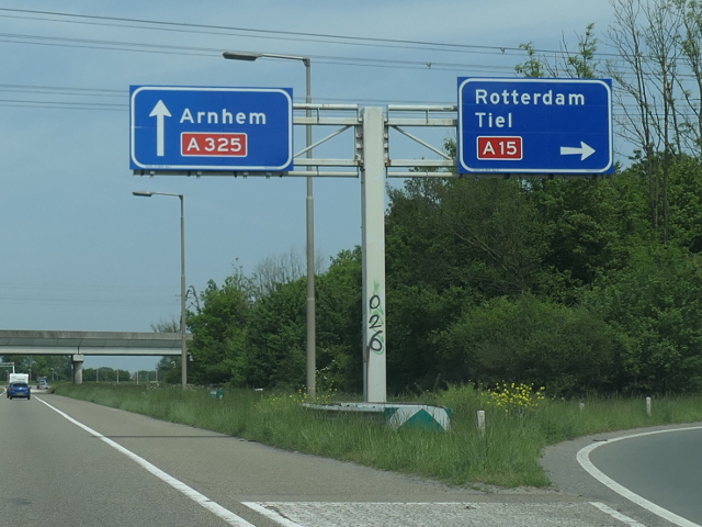 P1050364a325nressen