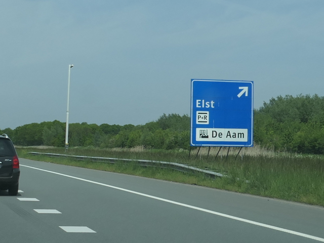 P1050365a325nx1