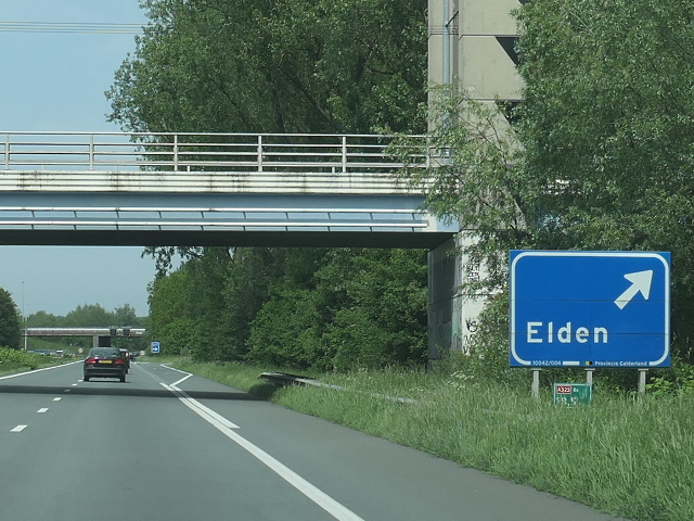 P1050375a325nelden