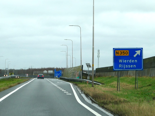 P1210728a35ox32