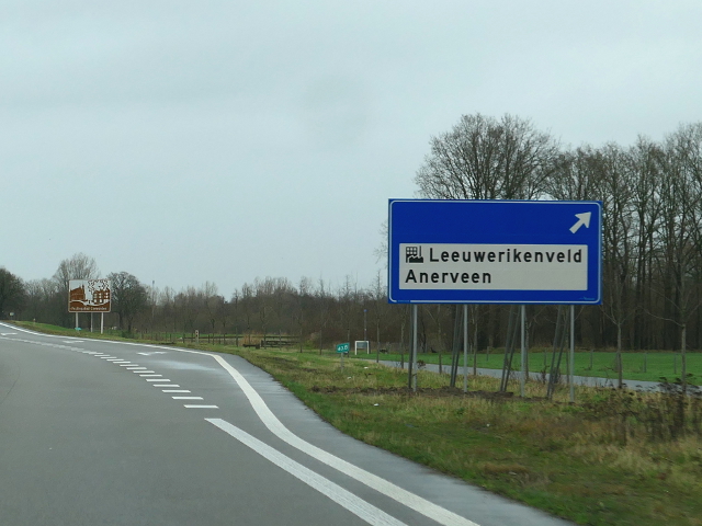 P1210811n34nx14