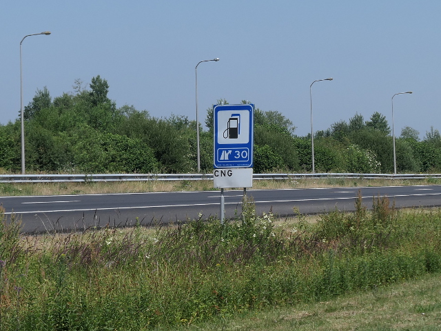 P1060599a28nx30