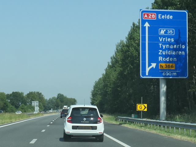 P1060632a28nx35