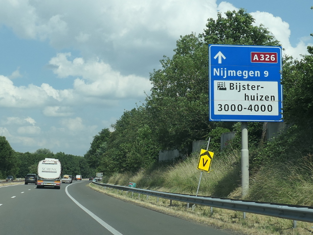 P1070017a326nx2