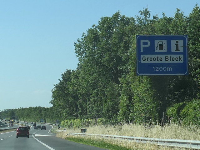 P1070556a2ngrootebleek