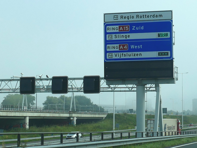 P1120155a15obenelux