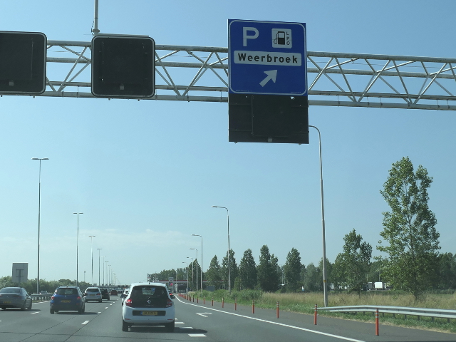 P1080320a50zweerbroek